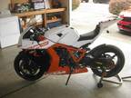 2013 KTM White RC 8 R-1190