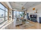 Condo For Sale In Chicago, Illinois