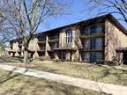 Condo For Sale In Willowbrook, Illinois