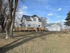 Home For Sale In New Sharon, Iowa