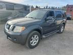 2010 Nissan Pathfinder SE 4WD