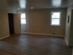 Large 1 Bedroom 1 Bath in Brighton Hts