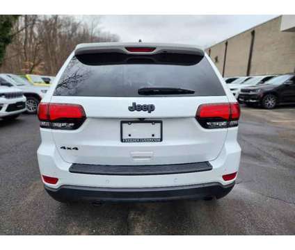 2019 Jeep Grand Cherokee Upland 4x4 is a White 2019 Jeep grand cherokee Upland SUV in Freehold NJ