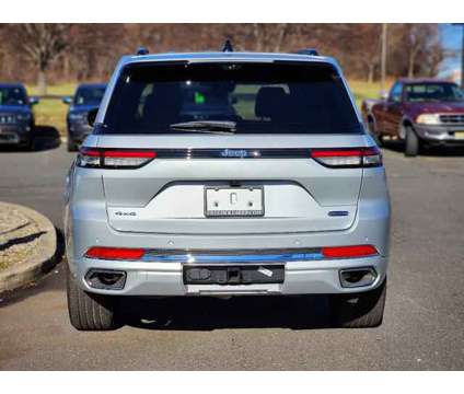 2023 Jeep Grand Cherokee Overland 4x4 is a Silver 2023 Jeep grand cherokee Overland SUV in Freehold NJ