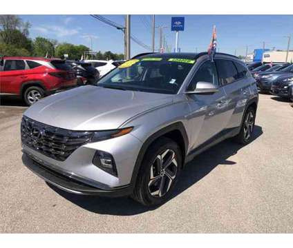 2023 Hyundai Tucson Limited is a Silver 2023 Hyundai Tucson Limited Truck in Evansville IN