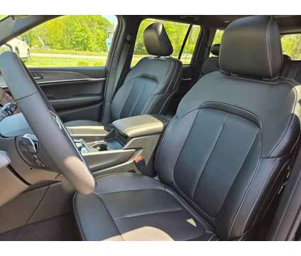 2024 Jeep Grand Cherokee Base 4xe is a Black 2024 Jeep grand cherokee SUV in Freehold NJ