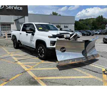 2020 Chevrolet Silverado 2500HD 4WD Crew Cab Standard Bed Custom is a White 2020 Chevrolet Silverado 2500 H/D Truck in Milford MA