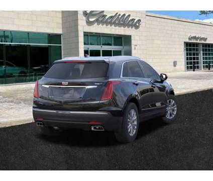 2024 Cadillac XT5 Luxury is a Black 2024 Cadillac XT5 Luxury SUV in Albany NY