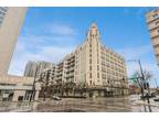 Condo For Sale In Chicago, Illinois