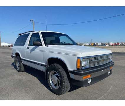 1992 GMC Jimmy Typhoon is a White 1992 GMC Jimmy Typhoon SUV in Council Bluffs IA