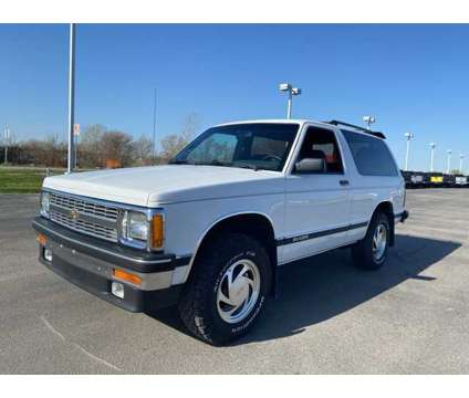 1992 GMC Jimmy Typhoon is a White 1992 GMC Jimmy Typhoon SUV in Council Bluffs IA