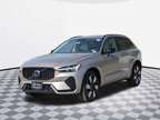 2024 Volvo XC60 Recharge Plug-In Hybrid T8 Plus Dark Theme