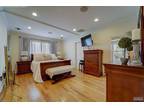 Home For Sale In Ridgewood, New Jersey