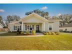 Home For Sale In Fairhope, Alabama