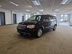 2016 Chrysler Town & Country Touring-L Anniversary Edition