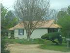 Home For Sale In Pocahontas, Tennessee