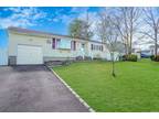 Home For Sale In Central Islip, New York