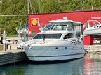 2005 Cruisers Yachts 405 Express Motor Yacht Boat for Sale