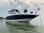 2005 Regal 3060 Window Express Boat for Sale