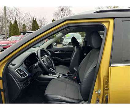 2021 Kia Seltos S is a Black, Yellow 2021 SUV in Copiague NY