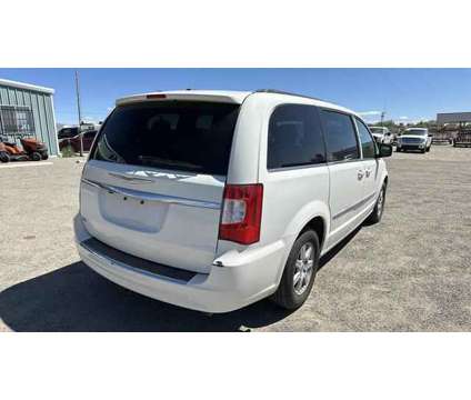 2013 Chrysler Town &amp; Country for sale is a 2013 Chrysler town &amp; country Car for Sale in Kirtland NM
