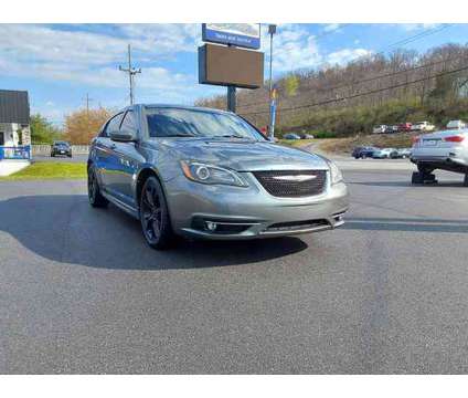 2013 Chrysler 200 for sale is a Grey 2013 Chrysler 200 Model Car for Sale in Bedford PA