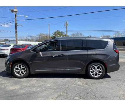2017 Chrysler Pacifica for sale is a 2017 Chrysler Pacifica Car for Sale in Gloucester City NJ