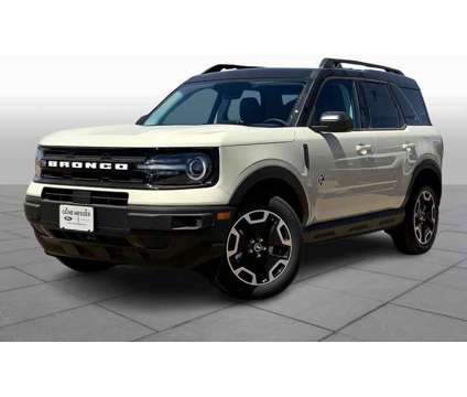2024NewFordNewBronco SportNew4x4 is a Tan 2024 Ford Bronco Car for Sale in Lubbock TX