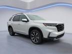 2025 Honda Pilot White, new