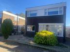 2 bed flat to rent in Woodside Crescent, NE12, Newcastle Upon Tyne
