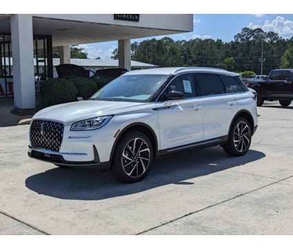 2024 Lincoln Corsair Reserve is a White 2024 Car for Sale in Moultrie GA