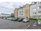 2 bedroom flat for sale in Queens Crescent, Livingston, West Lothian, EH54