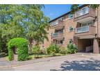2 bed flat for sale in Hogarth Court, WD23, Bushey