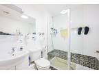 2 Bedroom Flat for Sale in GASCOIGNE CLOSE, (40% SHARE)