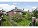 2 bedroom bungalow for sale in Derwent Road, Harrogate, HG1