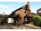 Property & Houses For Sale: Trellis Drive Lychpit, Basingstoke