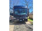 2007 Fleetwood Revolution LE 40E