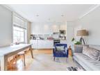 3 Bedroom Flat for Sale in Clapham Road