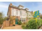 5 Bedroom House for Sale in Granville Road