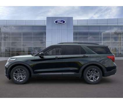2024 Ford Explorer XLT is a Green 2024 Ford Explorer XLT Car for Sale in Traverse City MI