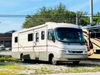 1997 Holiday Rambler Vacationer 32CG Ford