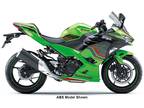 2023 Kawasaki Ninja 400 KRT Edition