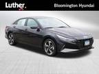 2021 Hyundai Elantra Black, 16K miles