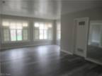 Flat For Rent In Bedford, Ohio