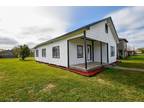 315 W 7th St, Freeport, TX 77541