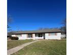 Single Family Residence, Traditional - Alvarado, TX 101 E Jessup St