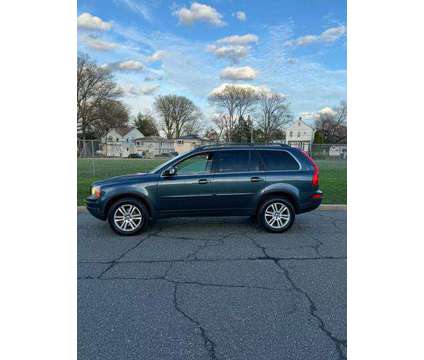 2009 Volvo XC90 for sale is a Blue 2009 Volvo XC90 3.2 Trim Car for Sale in Avenel NJ