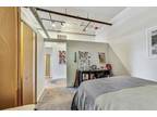 Condo For Sale In Chicago, Illinois