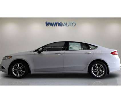 2018 Ford Fusion SE is a White 2018 Ford Fusion SE Sedan in Orchard Park NY