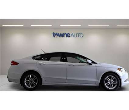 2018 Ford Fusion SE is a White 2018 Ford Fusion SE Sedan in Orchard Park NY